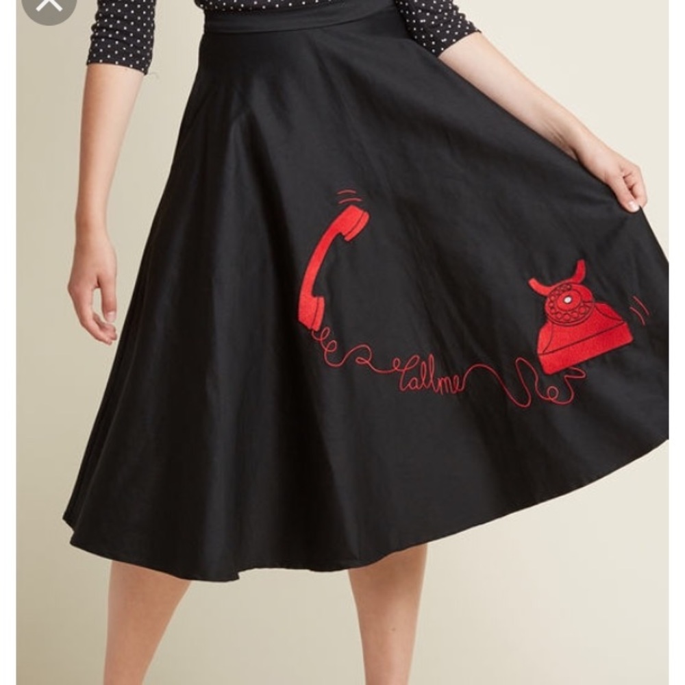NWT ModCloth Call Me Skirt ☎️